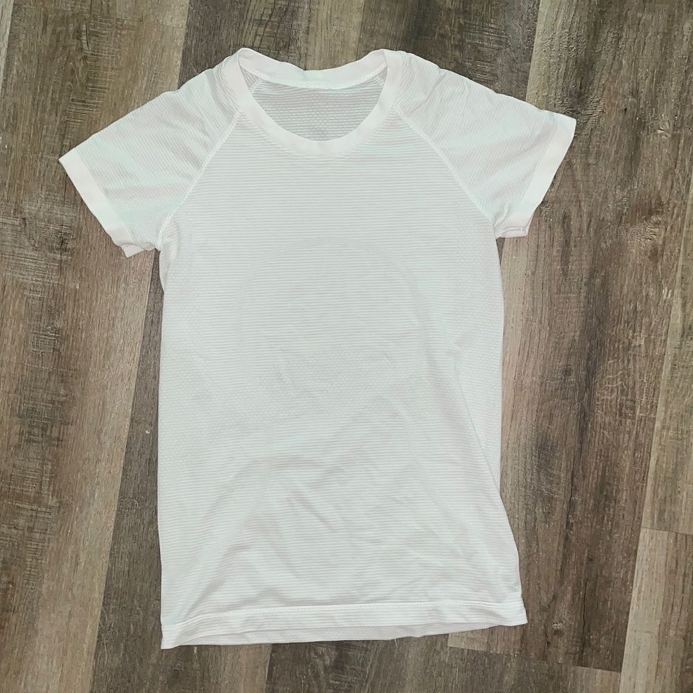 lululemon swiftly tech short sleeve white